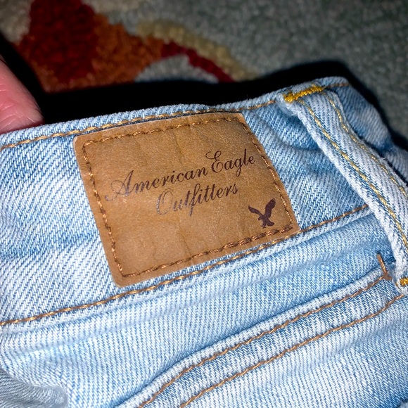 American Eagle size 0 ripped skinny jeans. - Picture 3 of 3